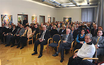 Eine große Zuhörerschaft folgte interessiert den Ausführungen der Redner. Foto: Werner Dupuis